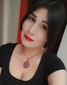 43 Year Old Bogota, Colombia Woman